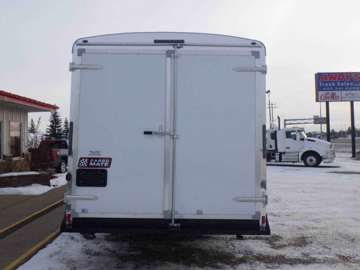 2026 CARGO MATE SILVER CROWN EDITION 8.5 X 24 OFFICE TRAILER #805330