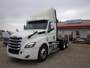 2019 FREIGHTLINER T12664ST DAY CAB TRACTOR #4853