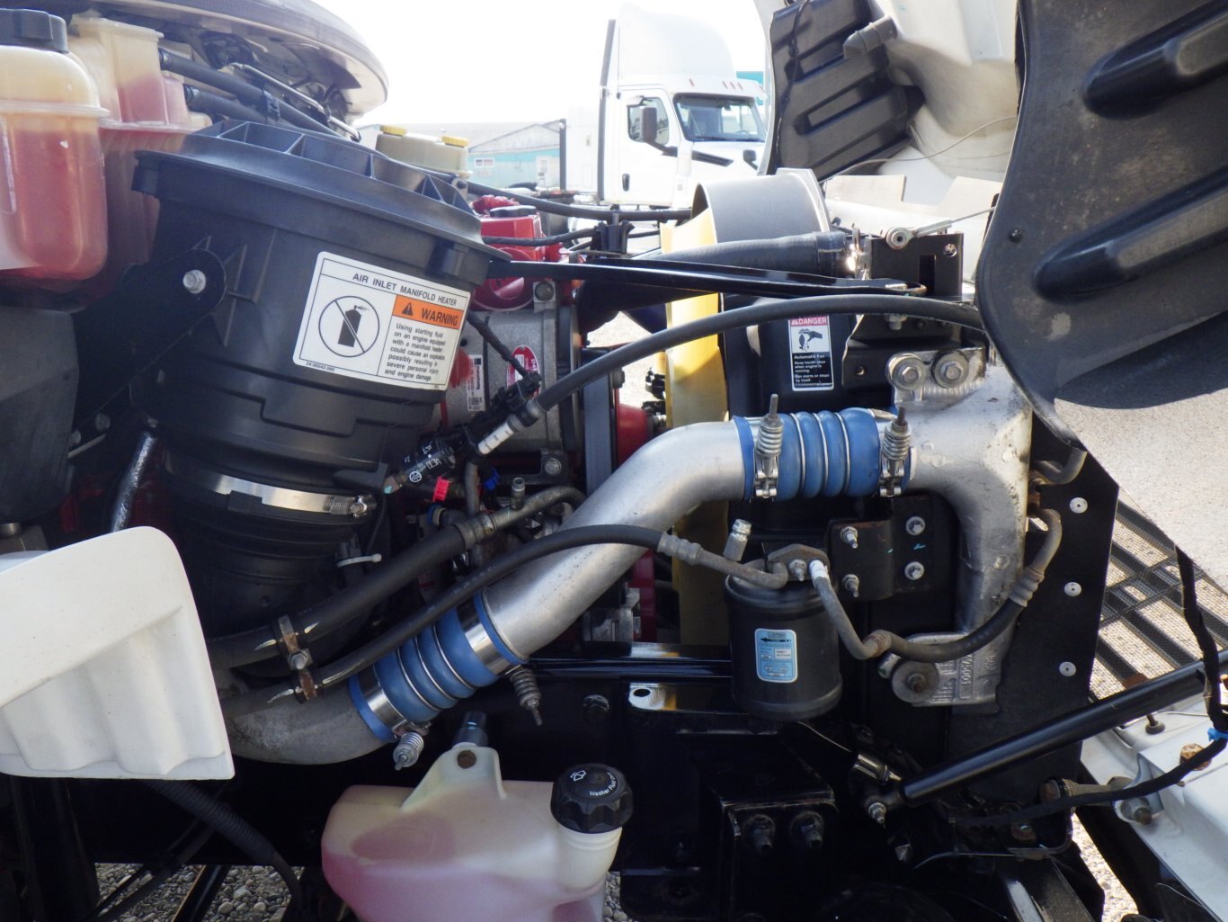 2019 FREIGHTLINER M2 WITH 26 FT DRY VAN #3976