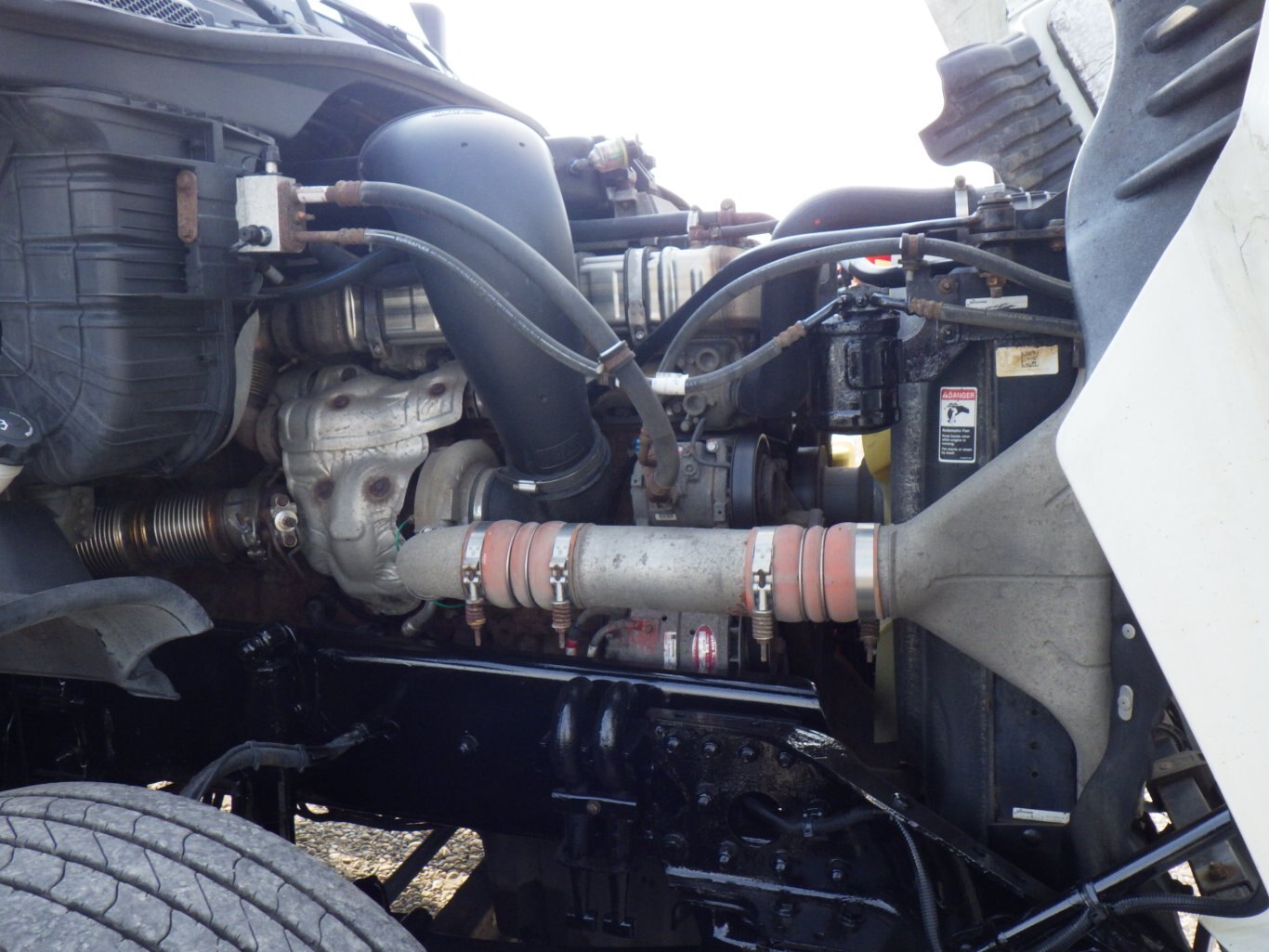 2019 FREIGHTLINER CASCADIA DAY CAB #2586