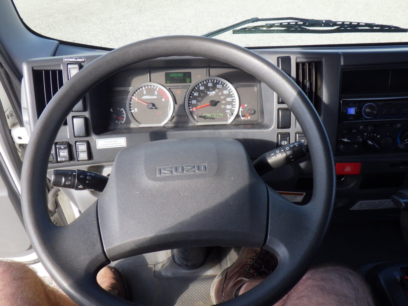 2018 ISUZU NQR LIGHT DUTY BOX TRUCK #0826