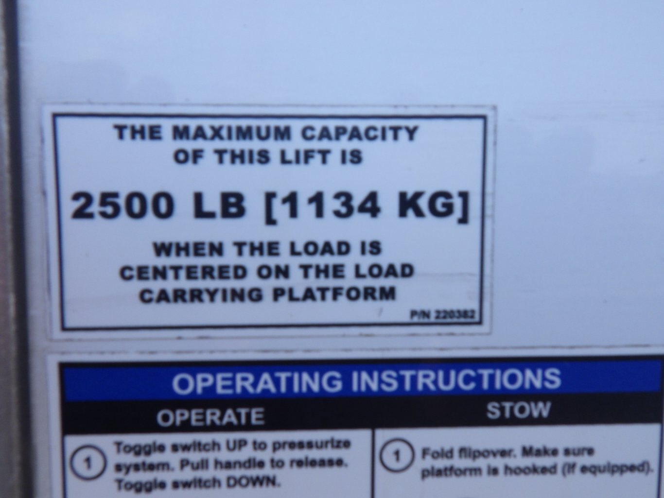 2018 ISUZU NQR LIGHT DUTY BOX TRUCK #0826