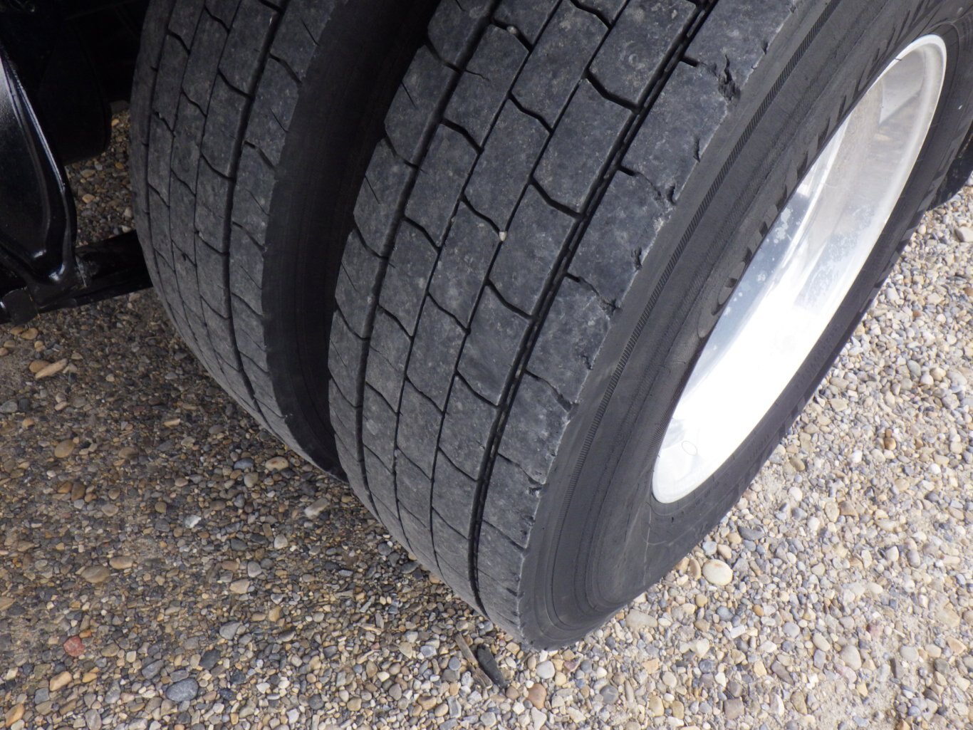 SOLD 2019 FREIGHTLINER M2 106 with 26 FT DRY VAN #3974