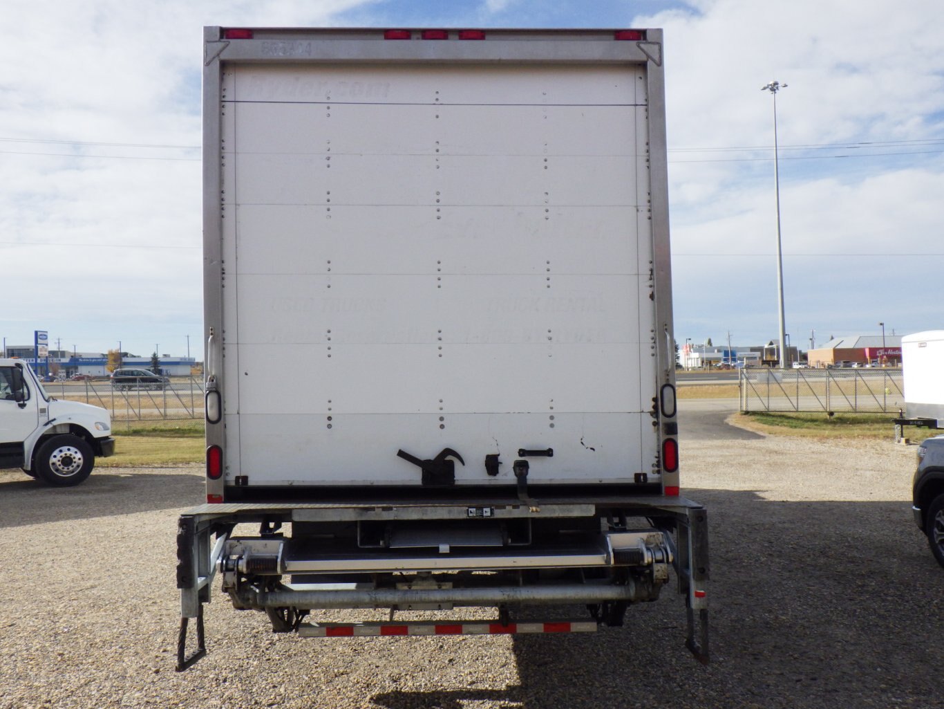 2018 INTERNATIONAL 4300 WITH 26 FT. MULTI VANS DRY VAN #3340