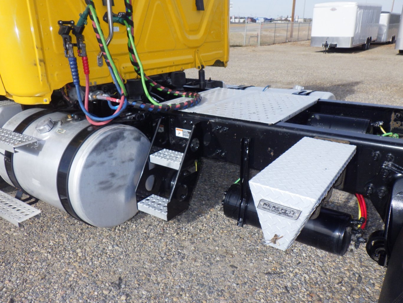 2020 FREIGHTLINER T12642ST EVOLUTION SINGLE AXLE DAY CAB #1862