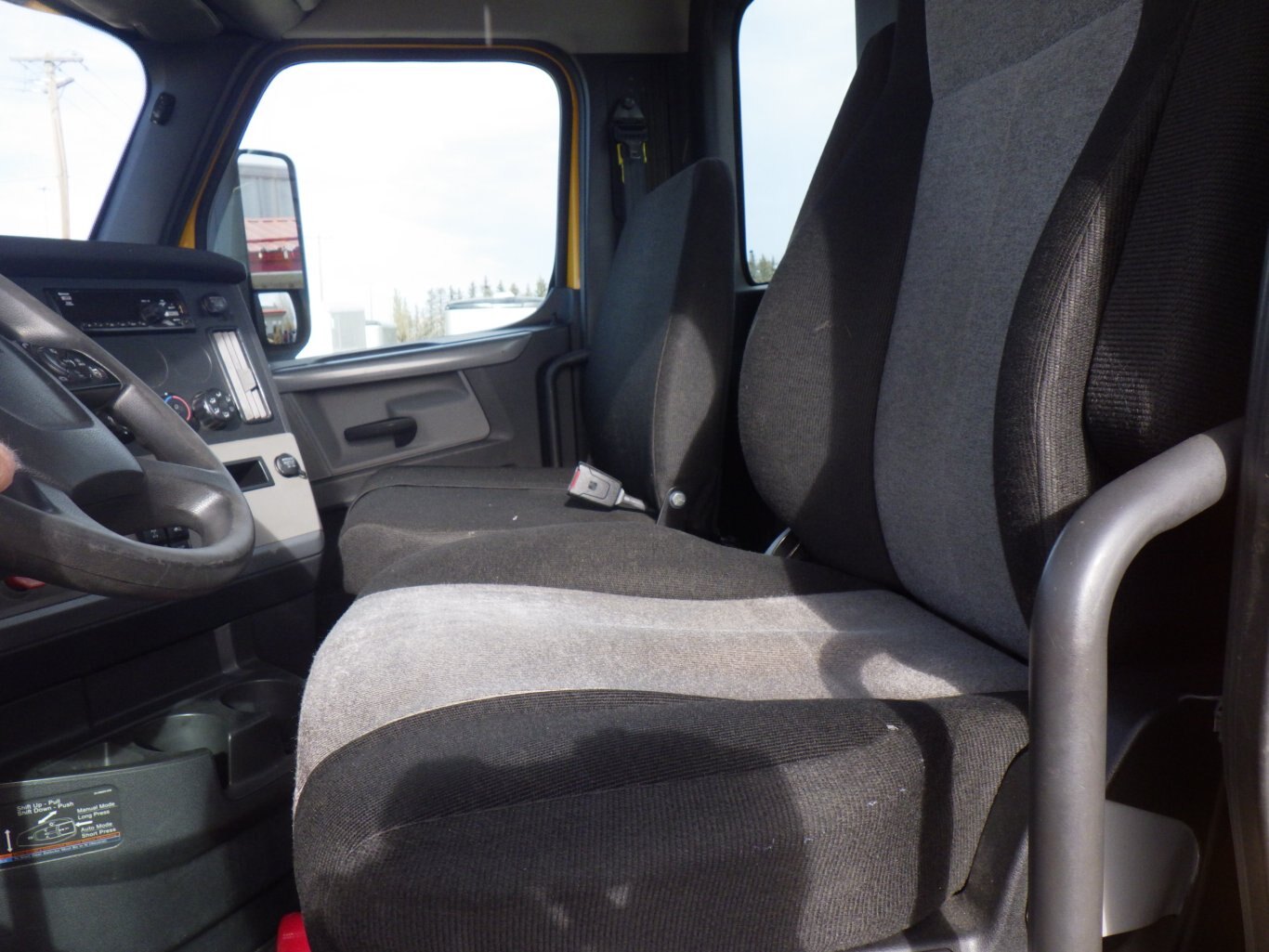 2020 FREIGHTLINER T12642ST EVOLUTION SINGLE AXLE DAY CAB #1862