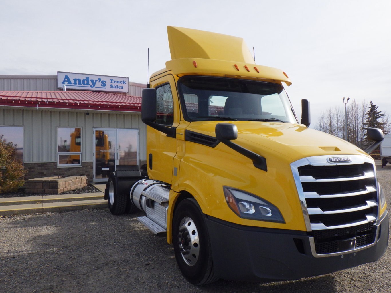 2020 FREIGHTLINER T12642ST EVOLUTION SINGLE AXLE DAY CAB #1862