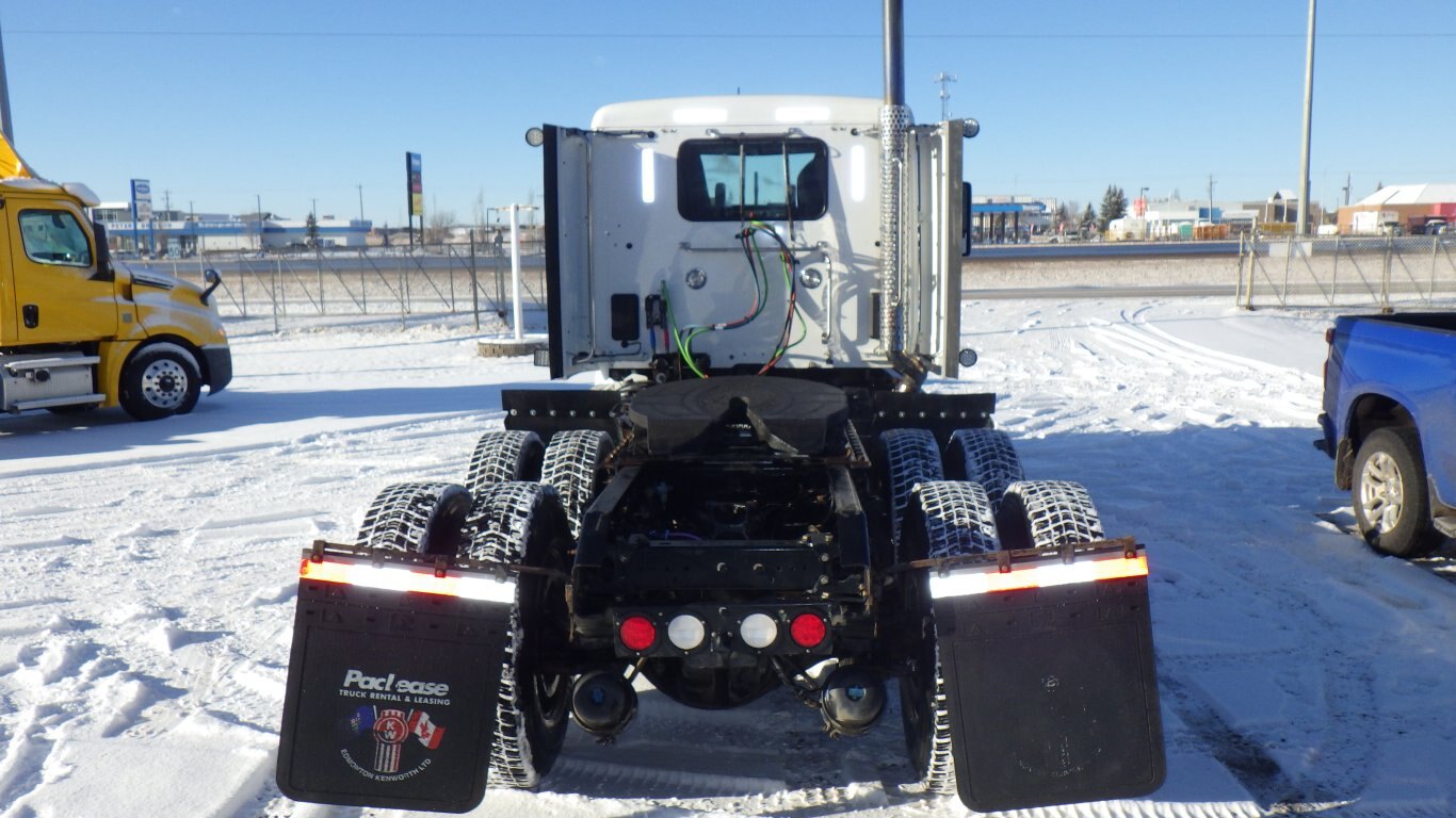 2023 KENWORTH T880 DAY CAB TRACTOR #1985