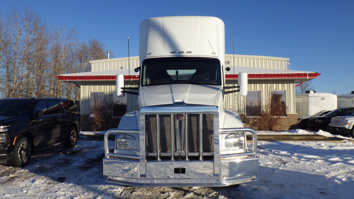 2023 KENWORTH T880 DAY CAB TRACTOR #1991