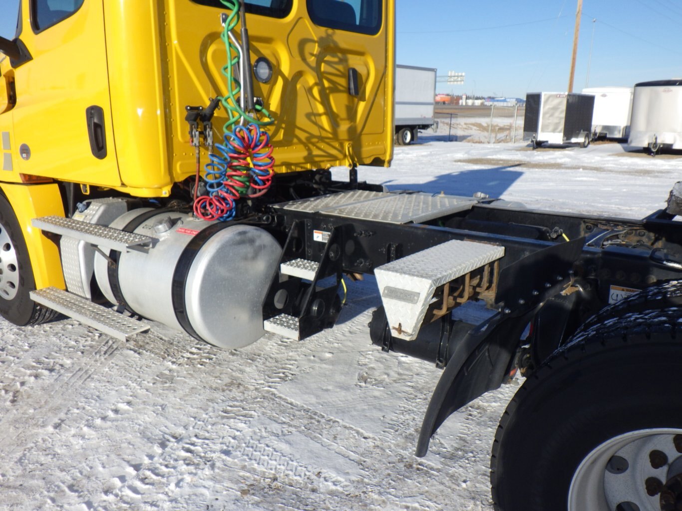 SOLD 2020 FREIGHTLINER T12642ST EVOLUTION SINGLE AXLE DAY CAB #1867