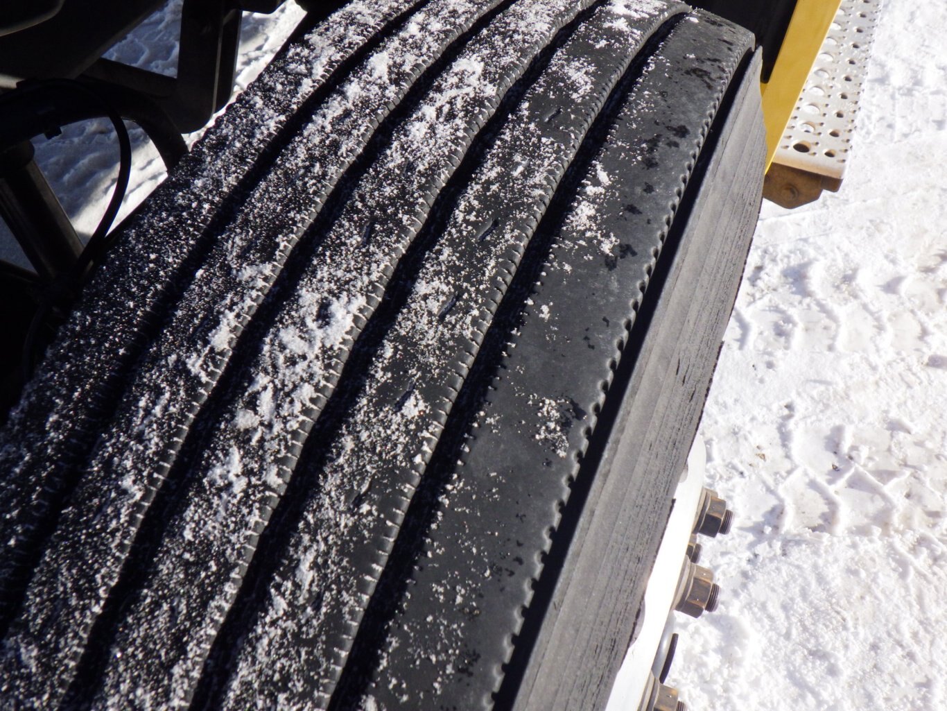 SOLD 2020 FREIGHTLINER T12642ST EVOLUTION SINGLE AXLE DAY CAB #1867