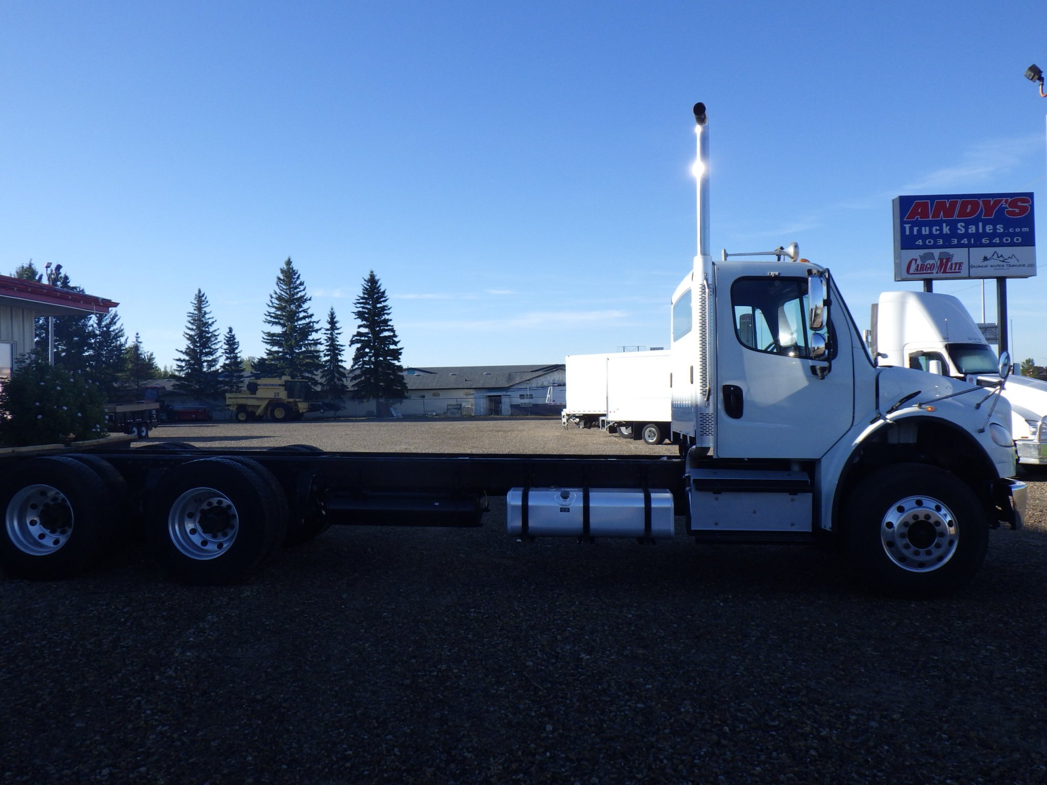 2020 Freightliner M2 106 CAB & CHASIS #4881