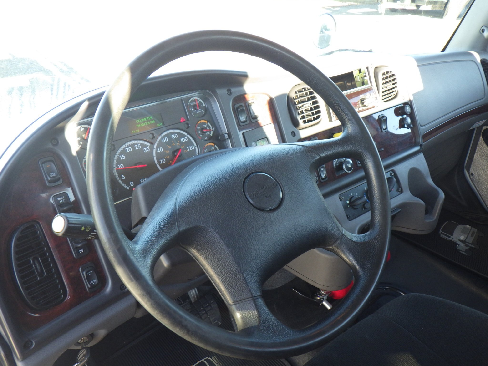 2020 Freightliner M2 106 CAB & CHASIS #4881