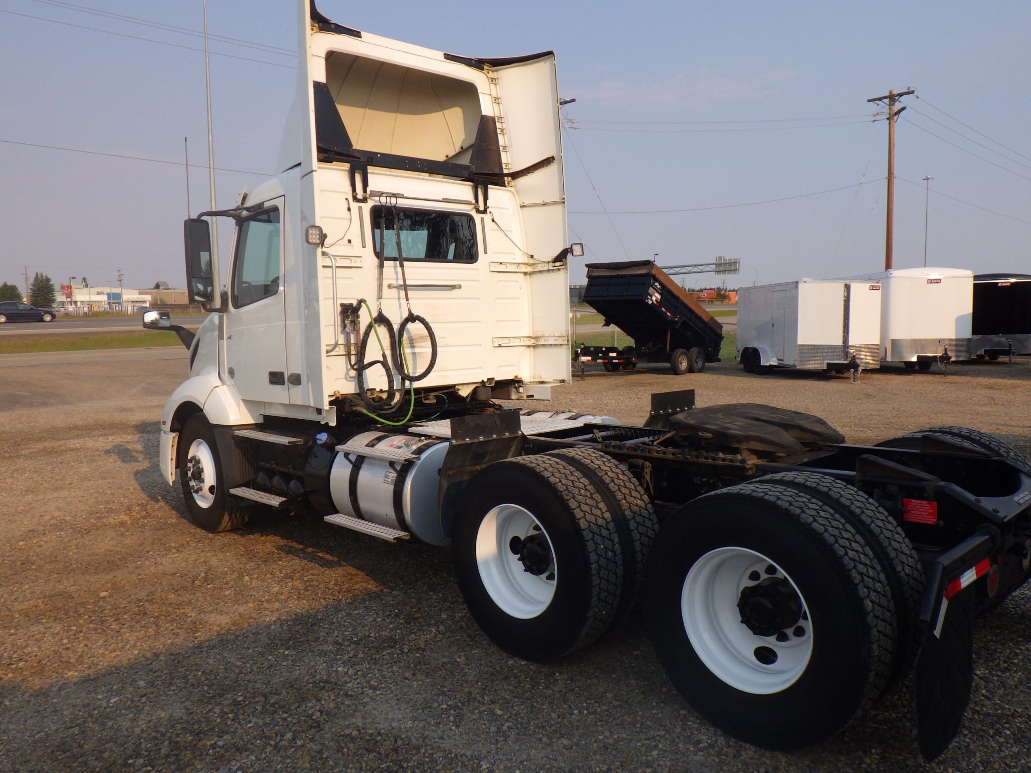 2019 Volvo VNL64300 Day Cab #3440