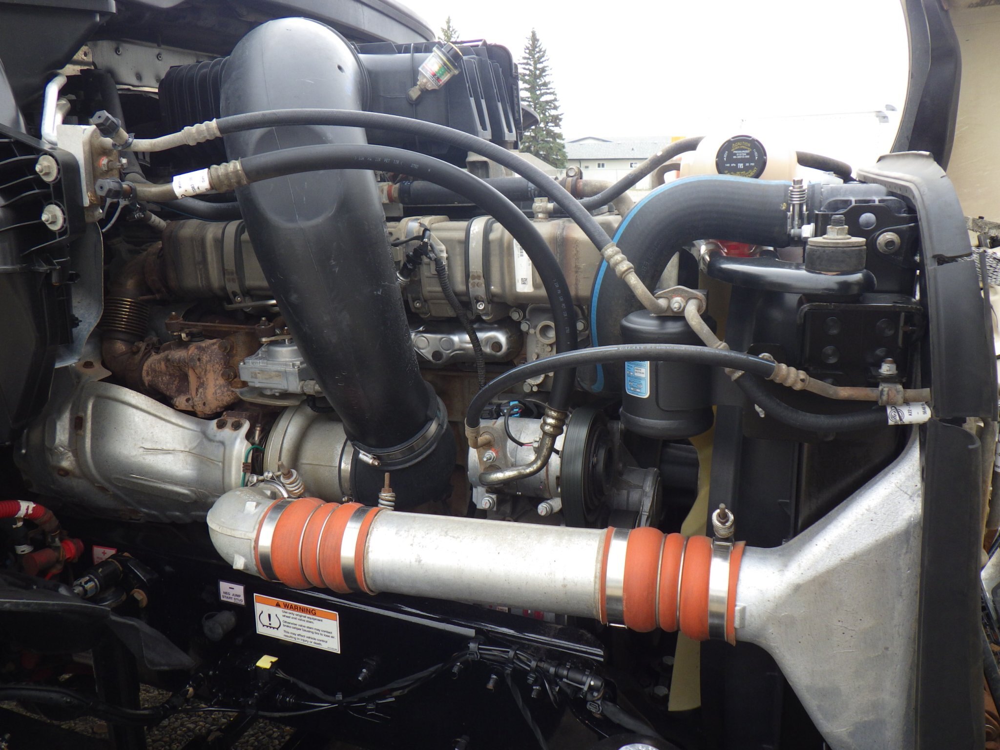 2023 FREIGHTLINER CASCADIA DAY CAB TRACTOR #2688