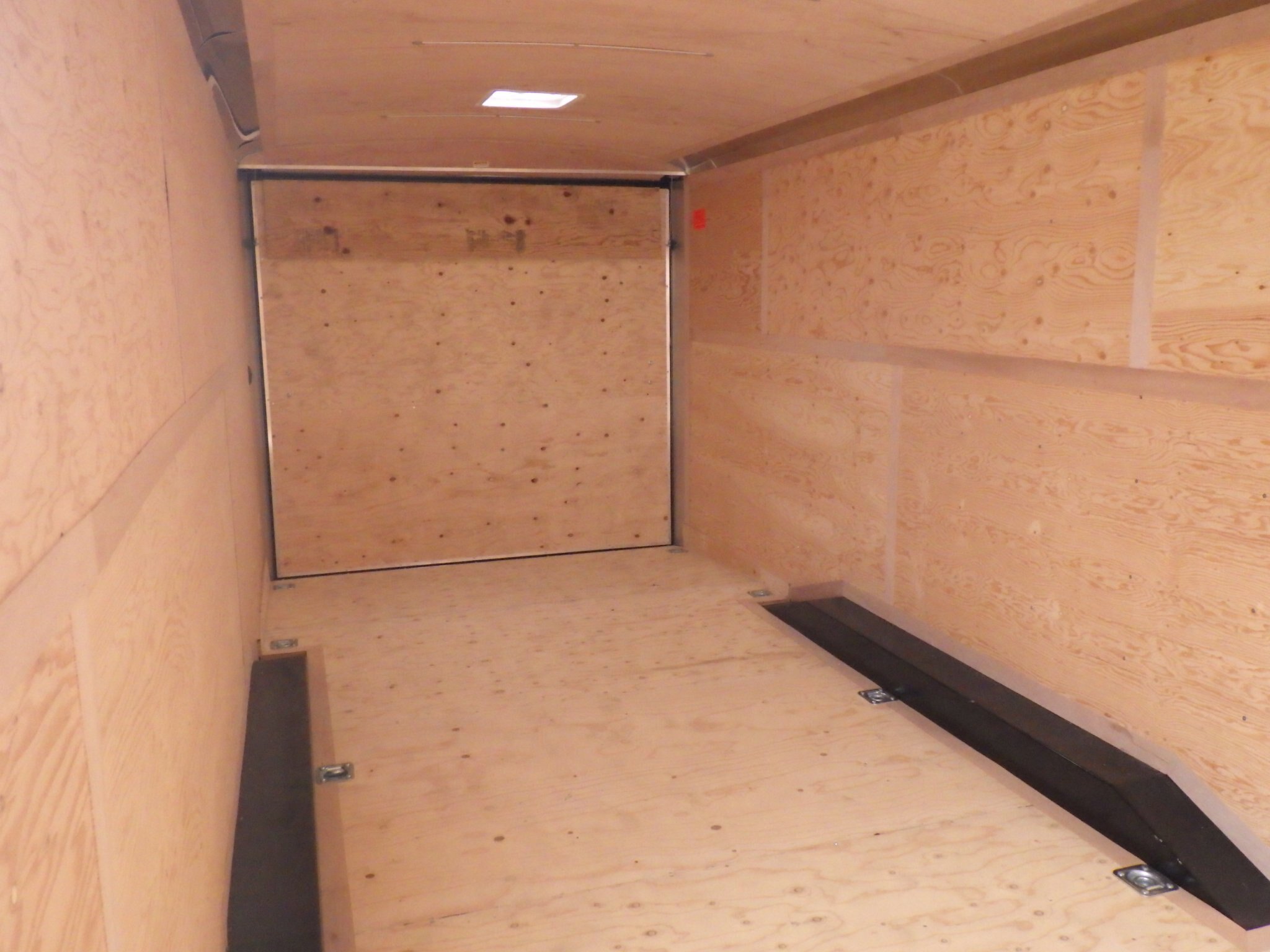 2027 CARGO MATE BLAZER 8.5 X 24 ENCLOSED #807865
