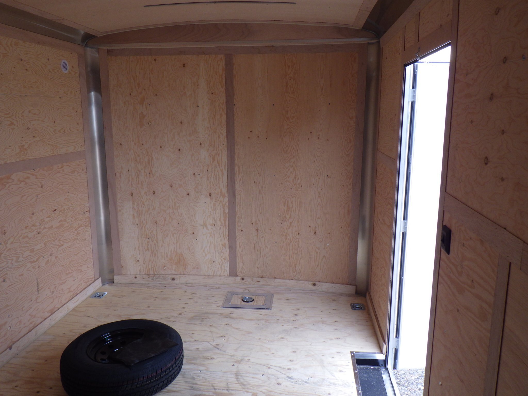 2027 CARGO MATE BLAZER 8.5 X 24 ENCLOSED #807865