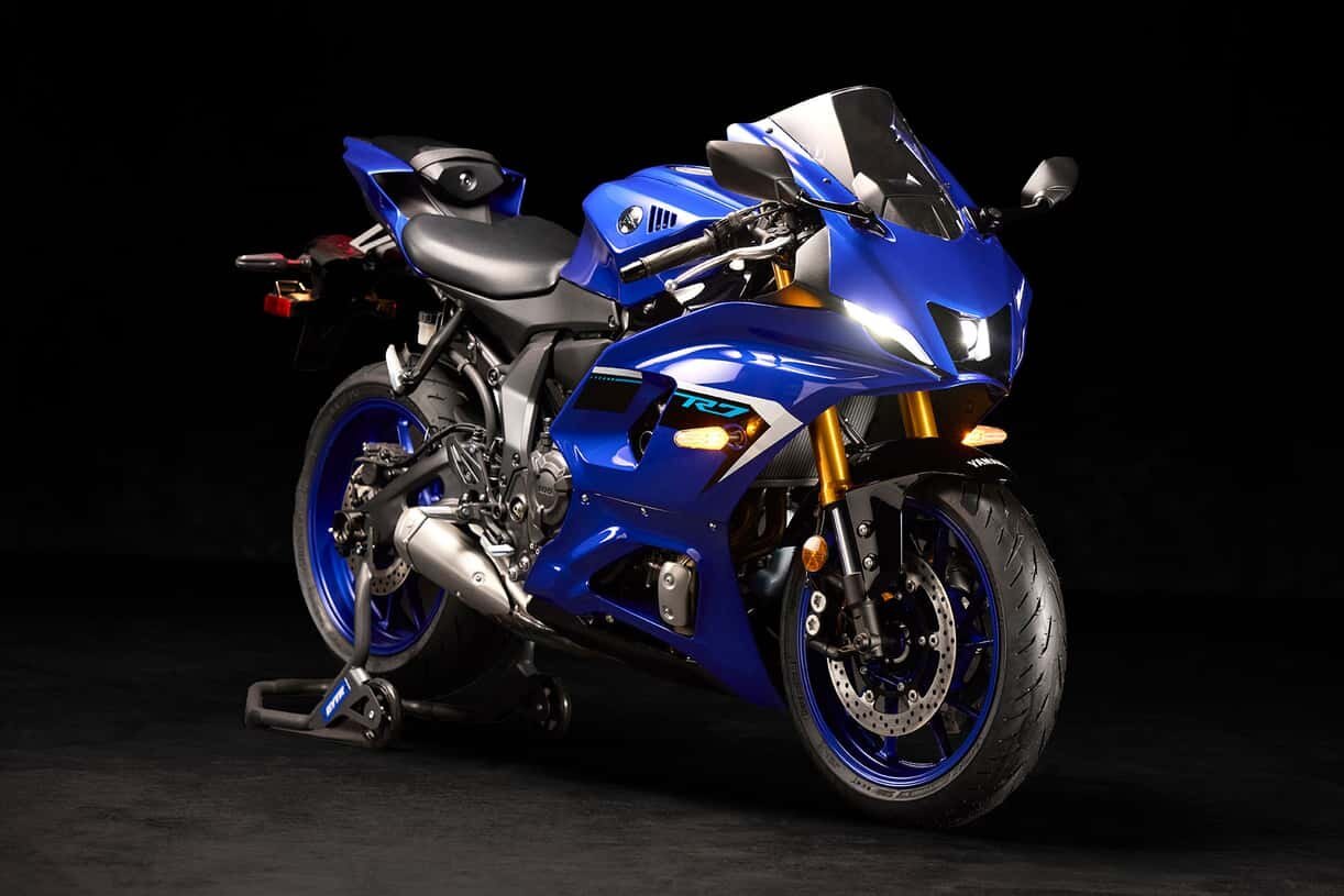 2025 Yamaha YZF R7 Team Yamaha Blue