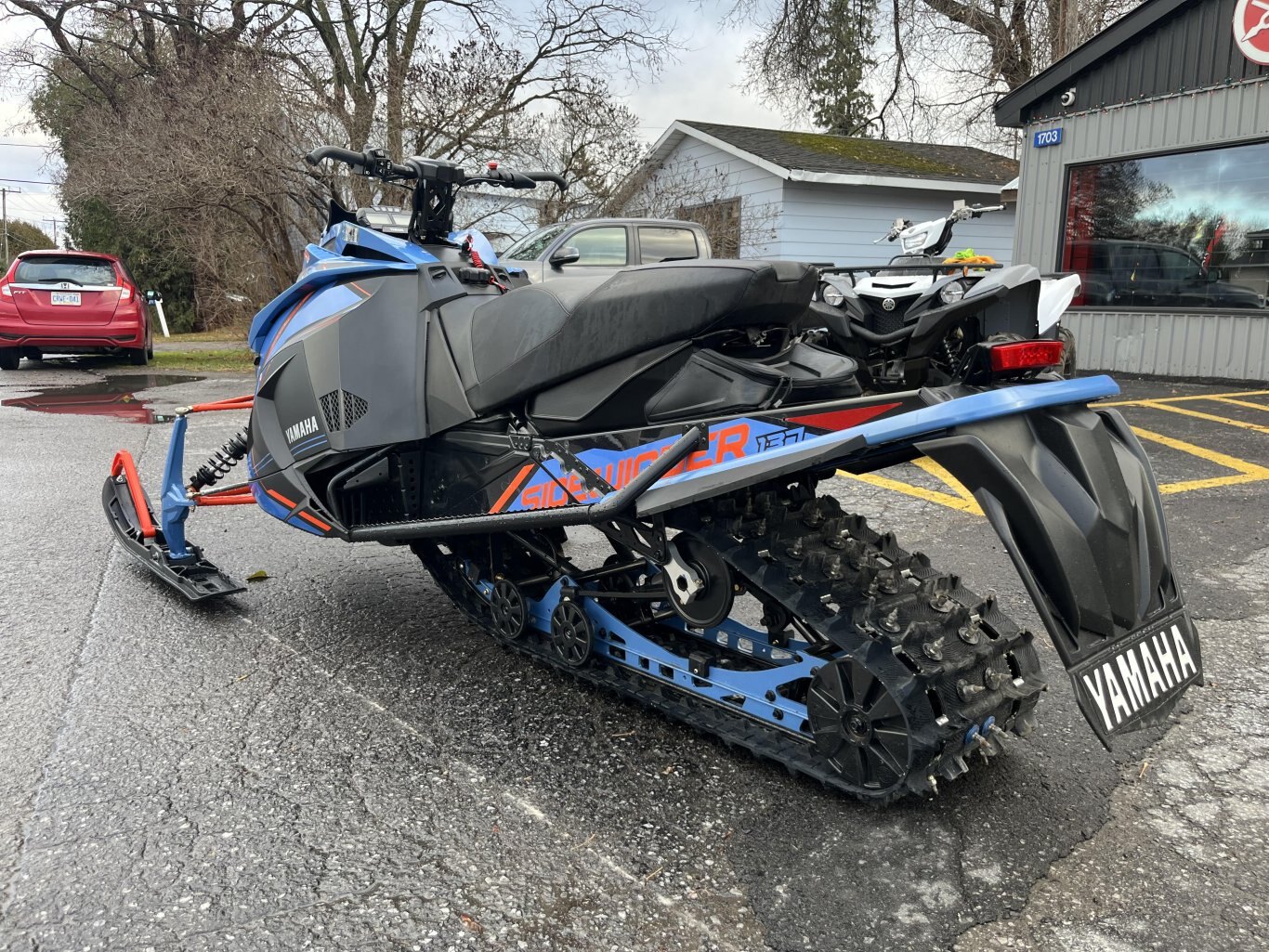 2022 Yamaha Sidewinder L TX SE