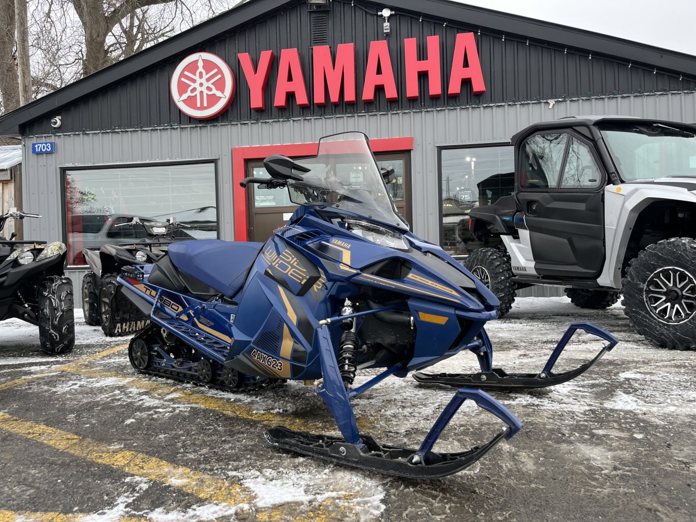 Consignment 2022 Yamaha Sidewinder L-TX GT