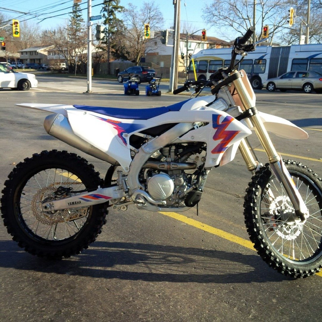 2024 Yamaha YZ250F Anniversary White