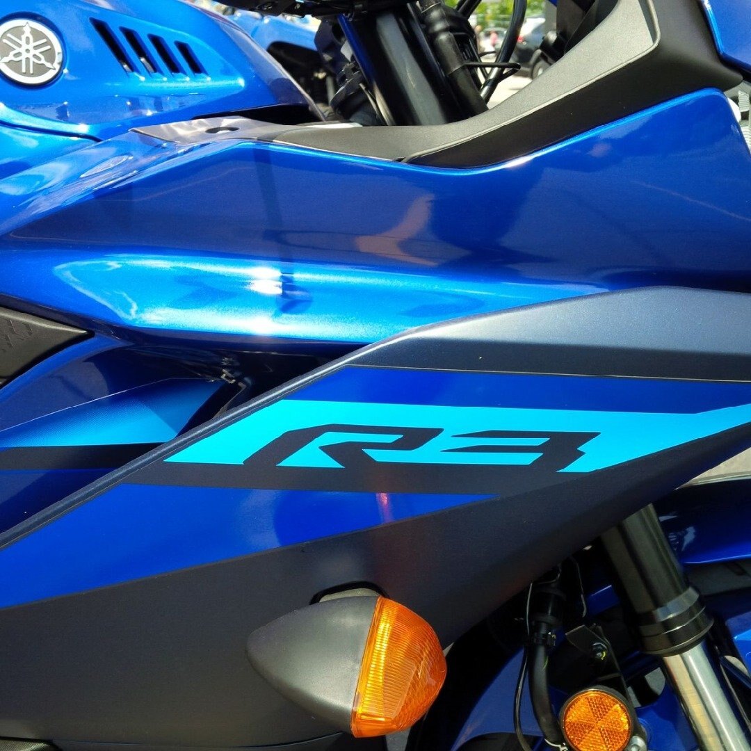 2024 Yamaha YZF R3 Team Yamaha Blue