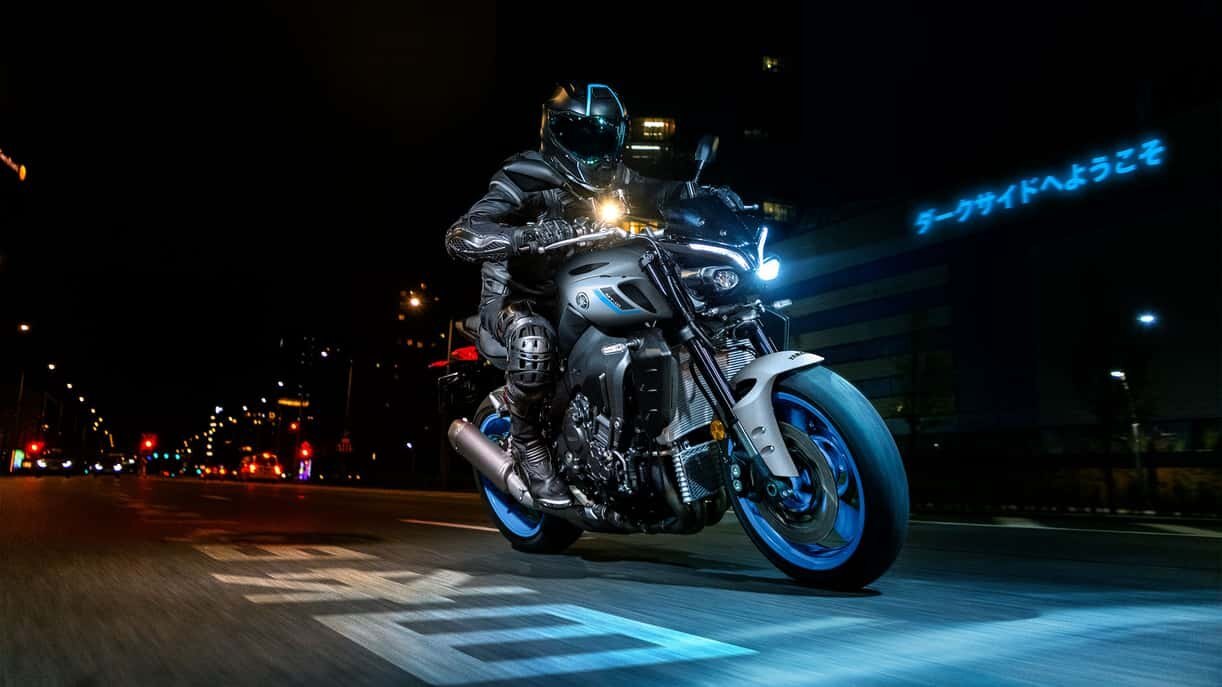 2025 Yamaha MT 10 Matte Raven Black