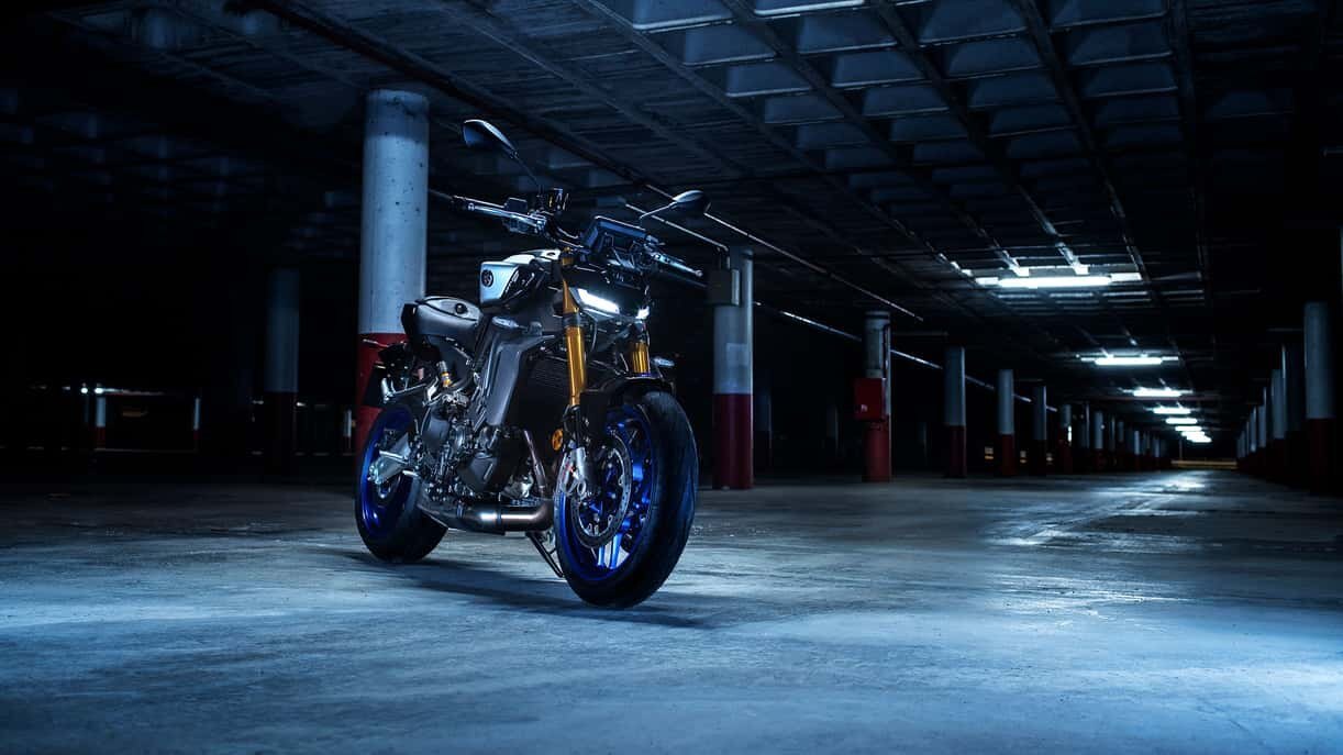 2025 Yamaha MT 09 SP