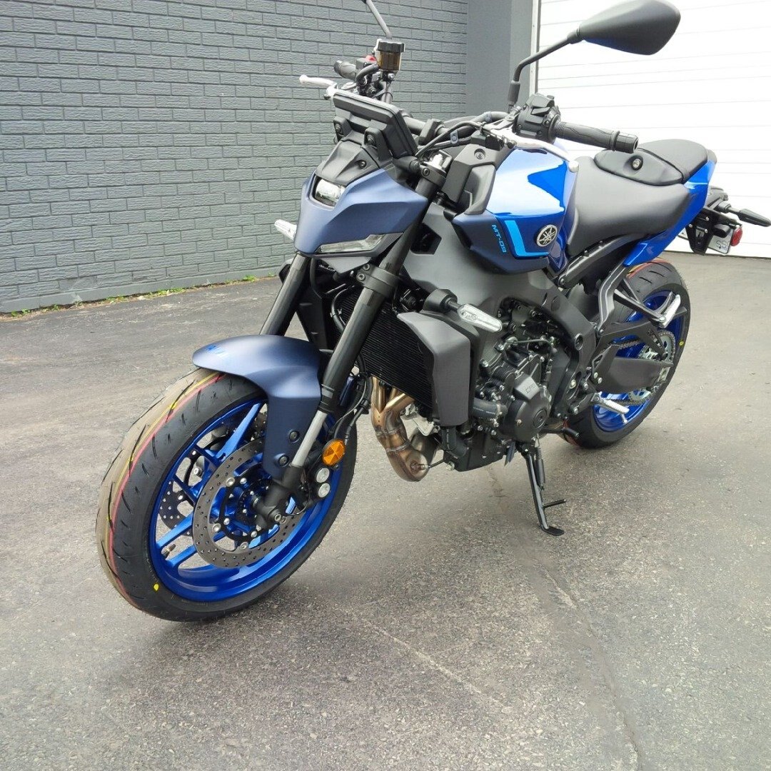 2025 Yamaha MT 09 Team Yamaha Blue