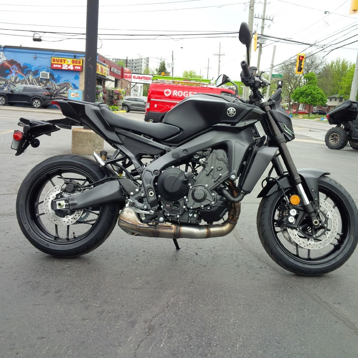 2025 Yamaha MT 09 Matte Raven Black