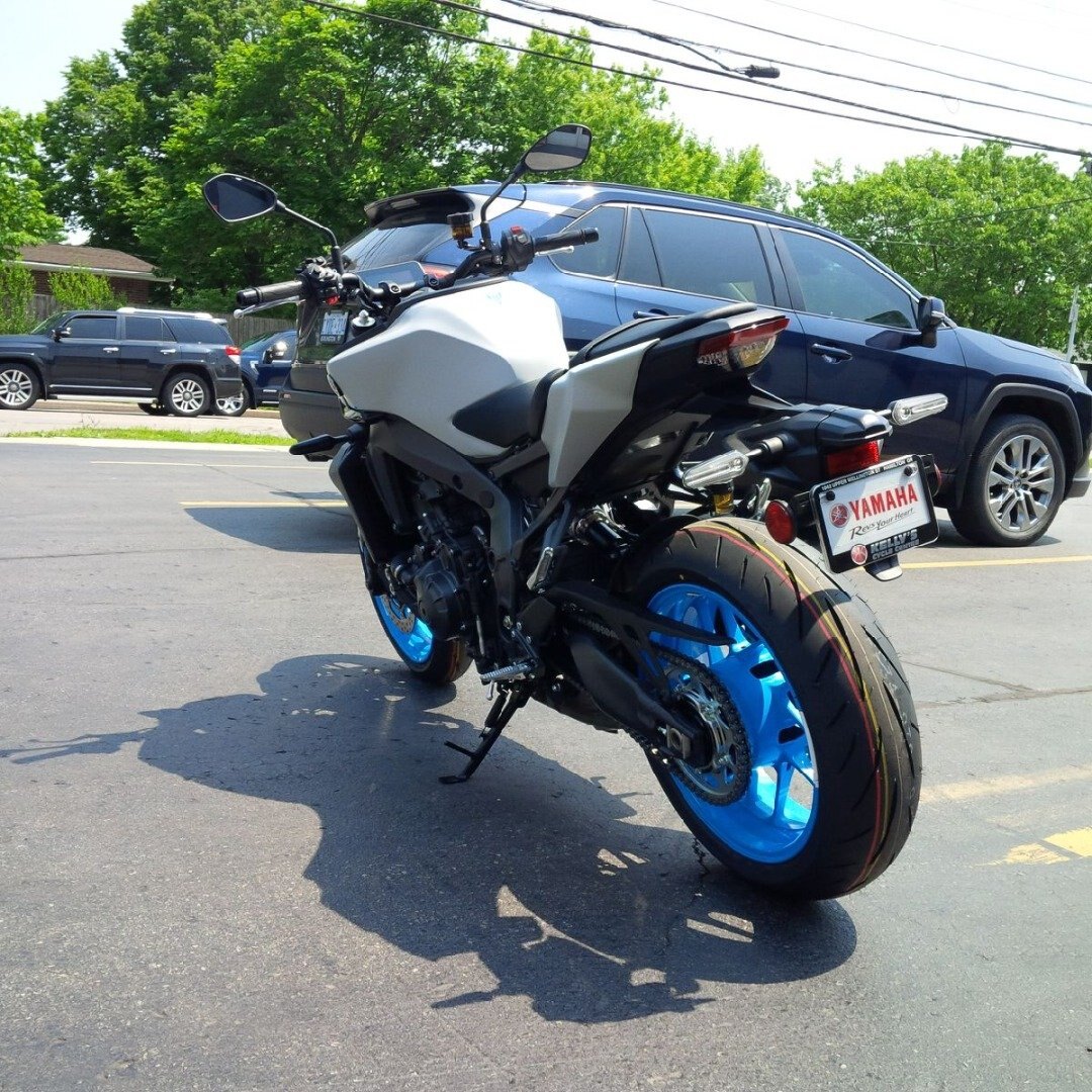 2025 Yamaha MT 09 Ice Storm