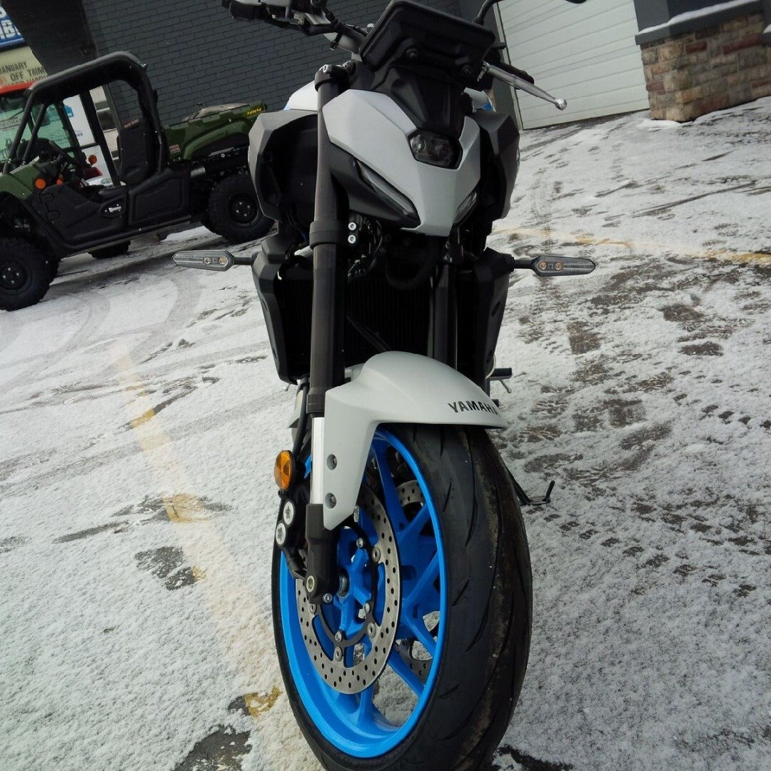 2025 Yamaha MT 07 Ice Storm