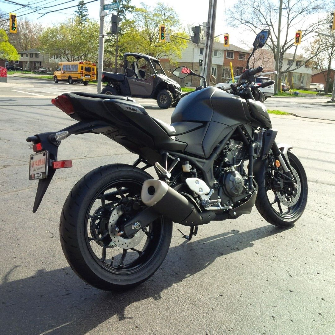 2025 Yamaha MT 03 Matte Raven Black