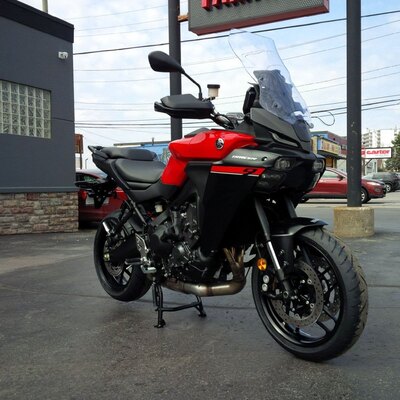 2025 Yamaha Tracer 9 Y-AMT Redline