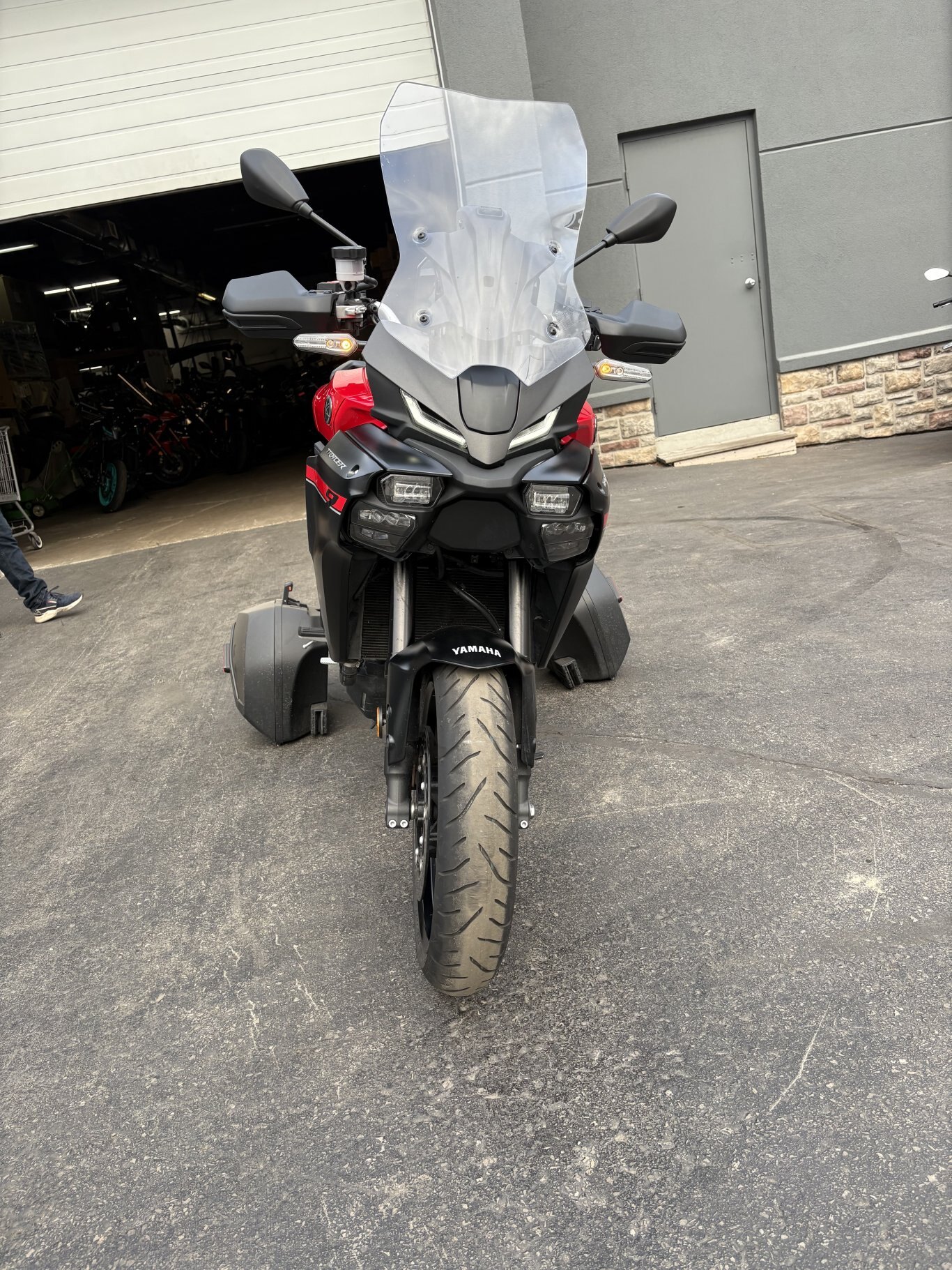 2025 Yamaha Tracer 9 GT Y AMT