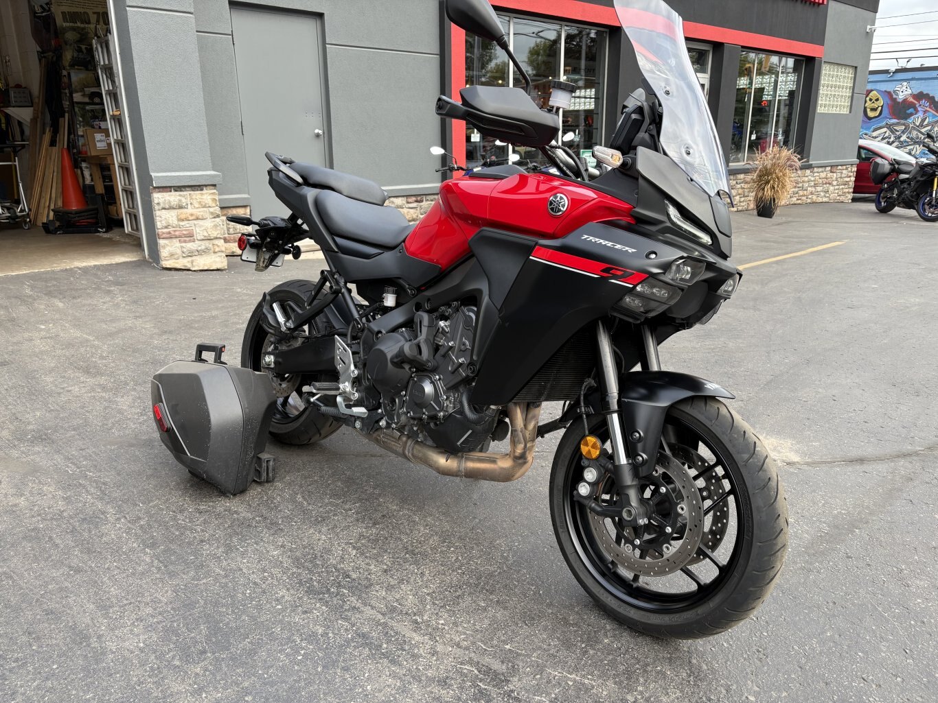 2025 Yamaha Tracer 9 GT Y AMT