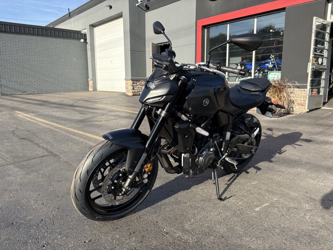 2026 Yamaha MT 07 Matte Raven Black