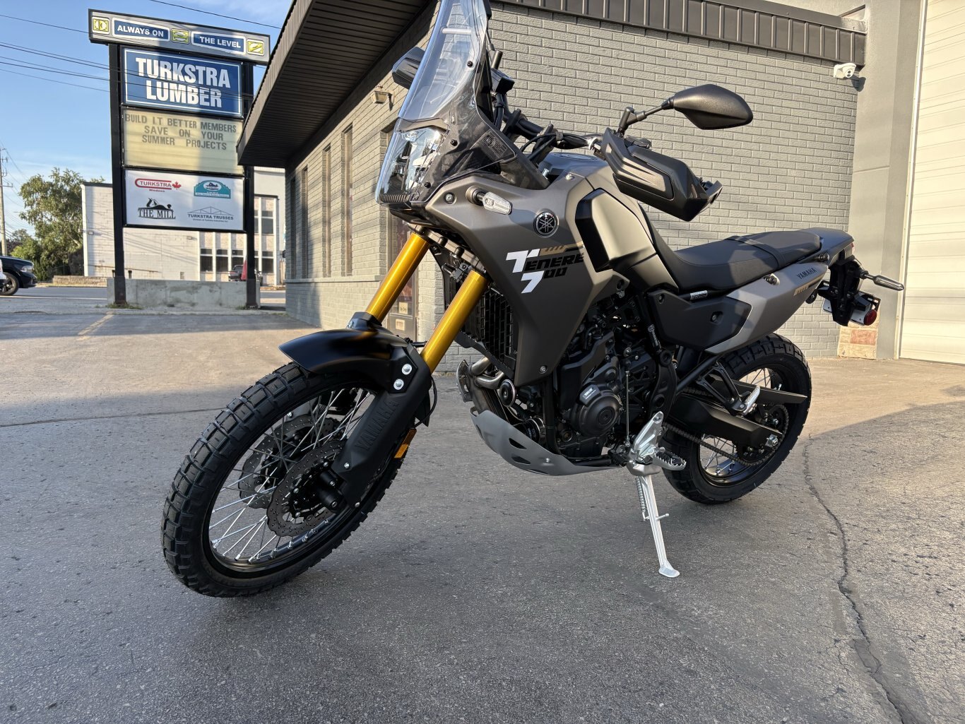 2026 Yamaha Ténéré 700 Frozen Titanium