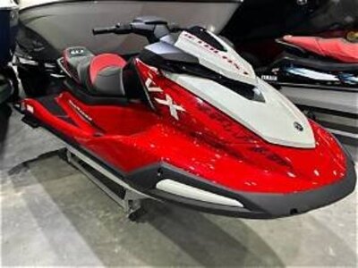 2026 Yamaha VX Cruiser Torch Red/Pearl