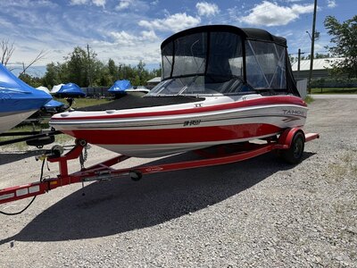 2006 Tahoe Q4 | Trailer included | Full enclosure cover | Mercury 115 Outboard