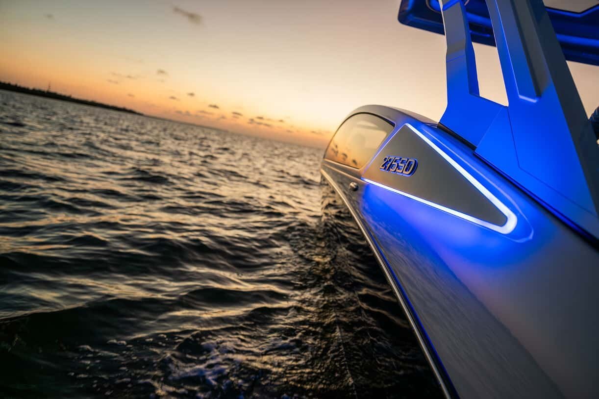 2027 Yamaha 275SD Yacht Blue