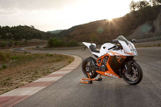 KTM 1190 RC8 R 2014