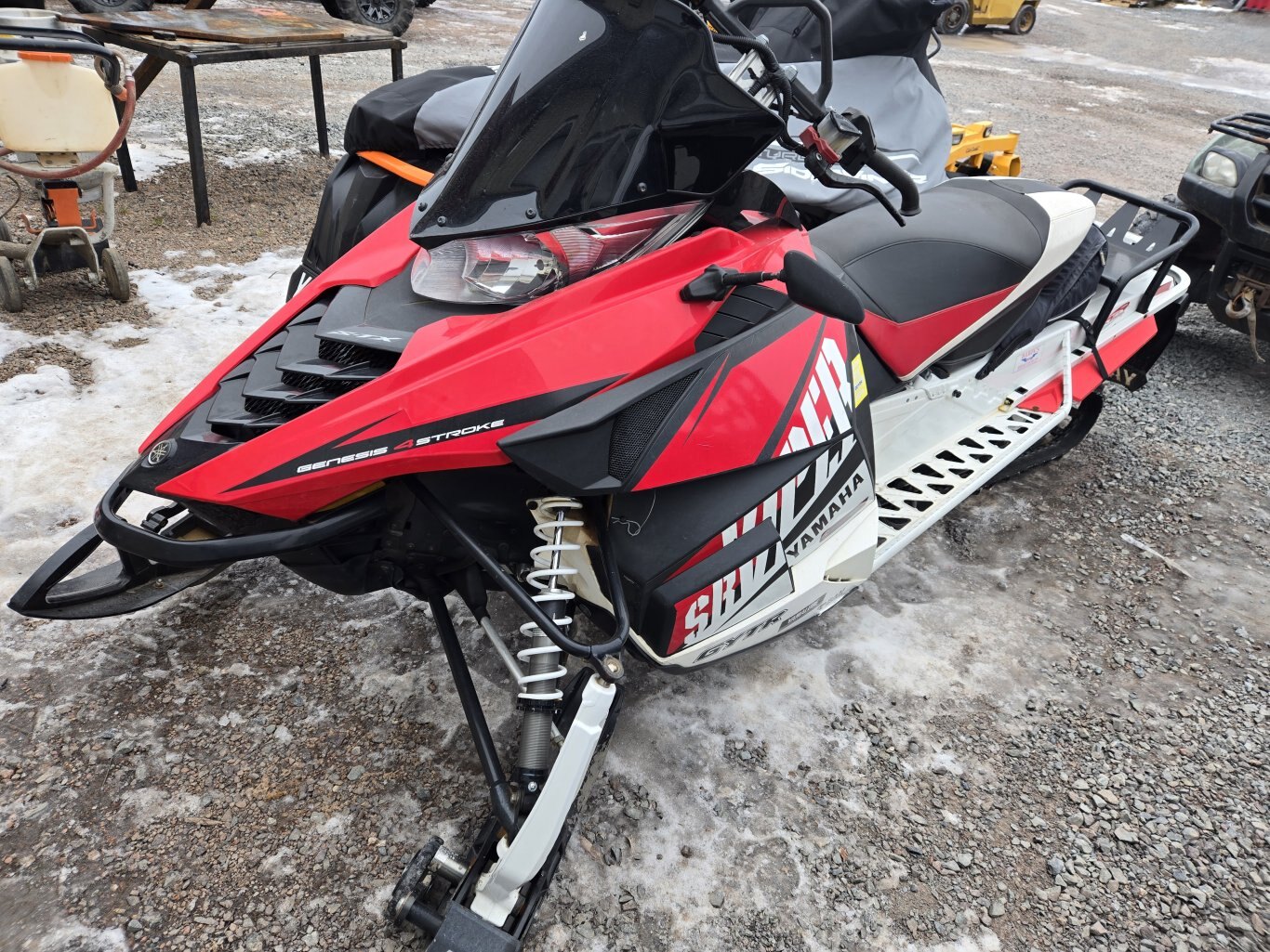 2015 YAMAHA SRVIPER STX SE