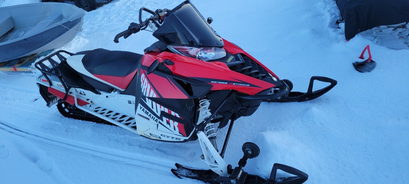 2017 YAMAHA SIDEWINDER STX DX 137