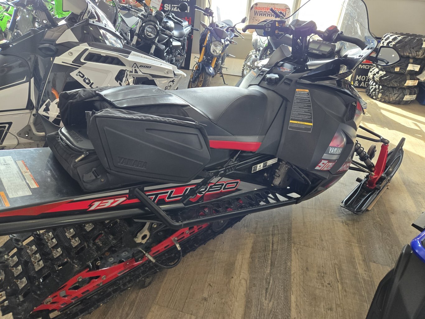 2017 YAMAHA SIDEWINDER S TX 137