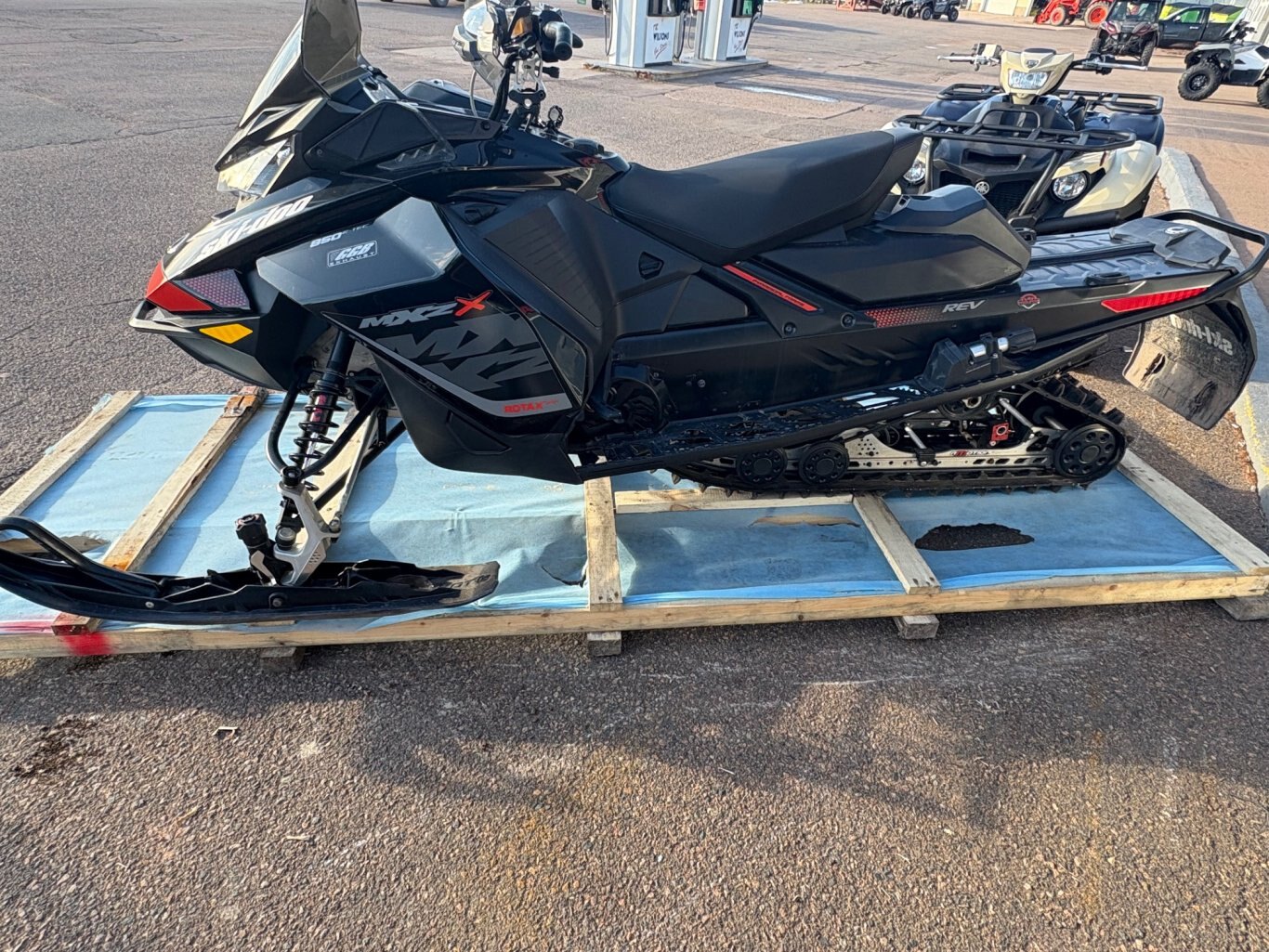 2017 Ski Doo MXZ X 850 E TEC 7354kms