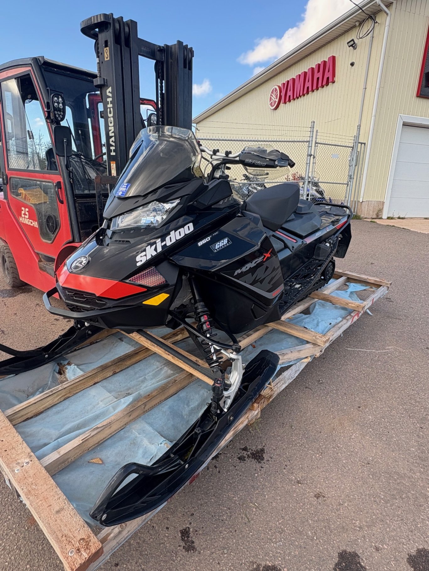 2017 Ski Doo MXZ X 850 E TEC 7354kms