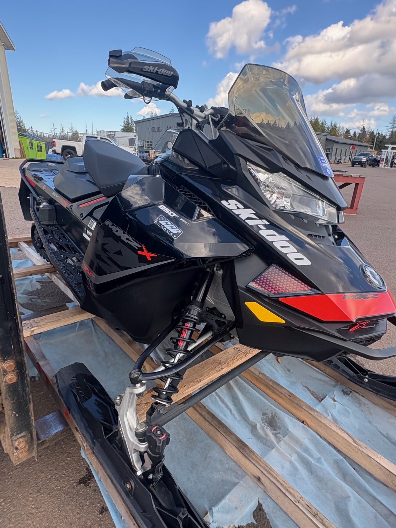 2017 Ski Doo MXZ X 850 E TEC 7354kms