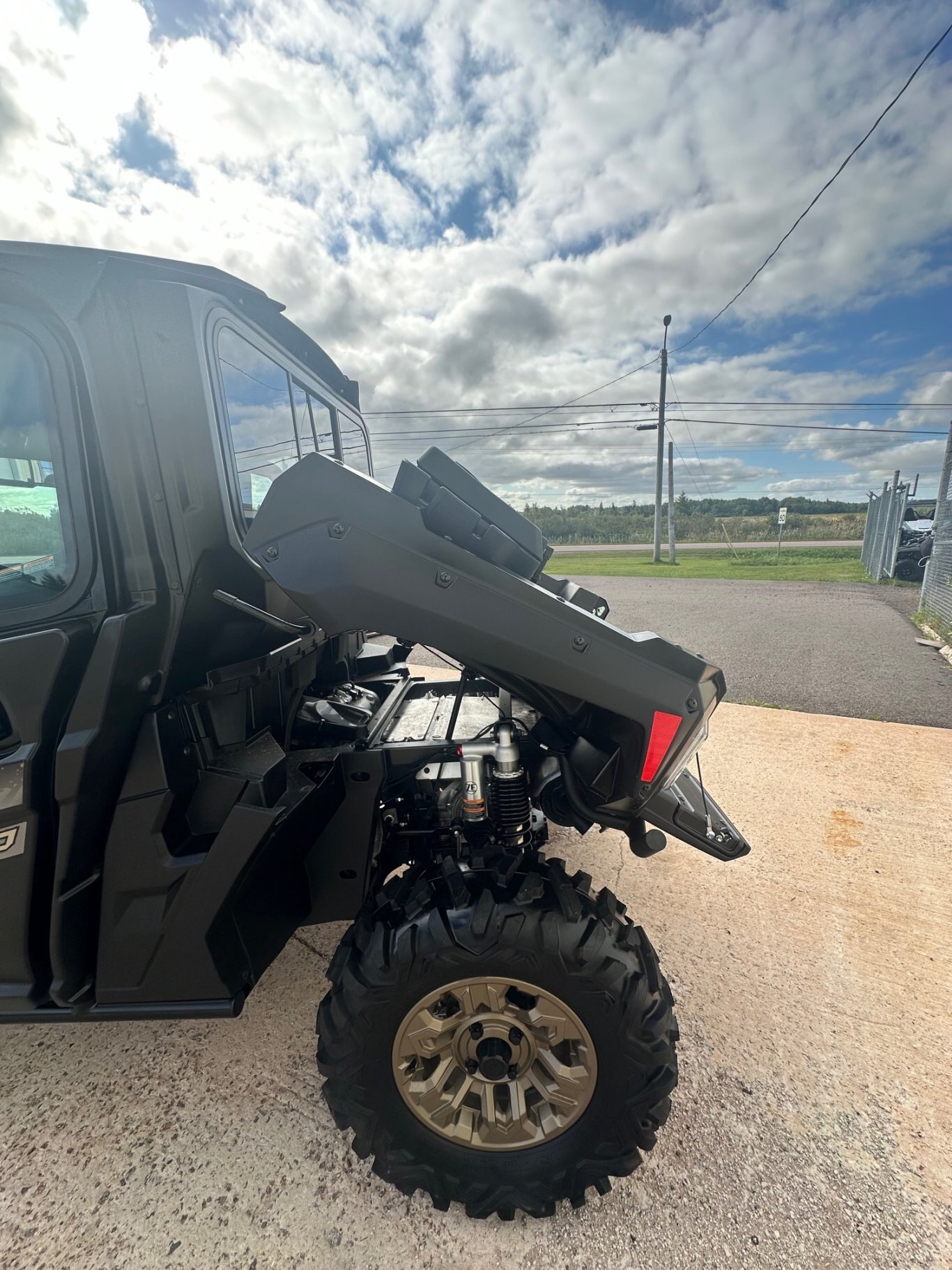 2024 Yamaha WOLVERINE® X2 1000 SE FULLY LOADED with Enclosure