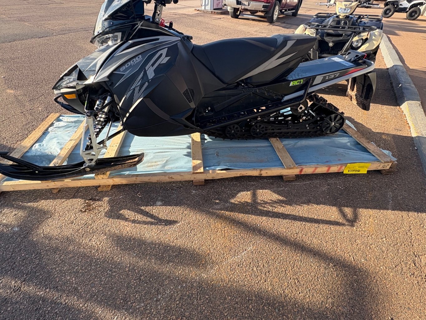 2019 Arctic Cat ZR 9000 Thundercat (137) iACT